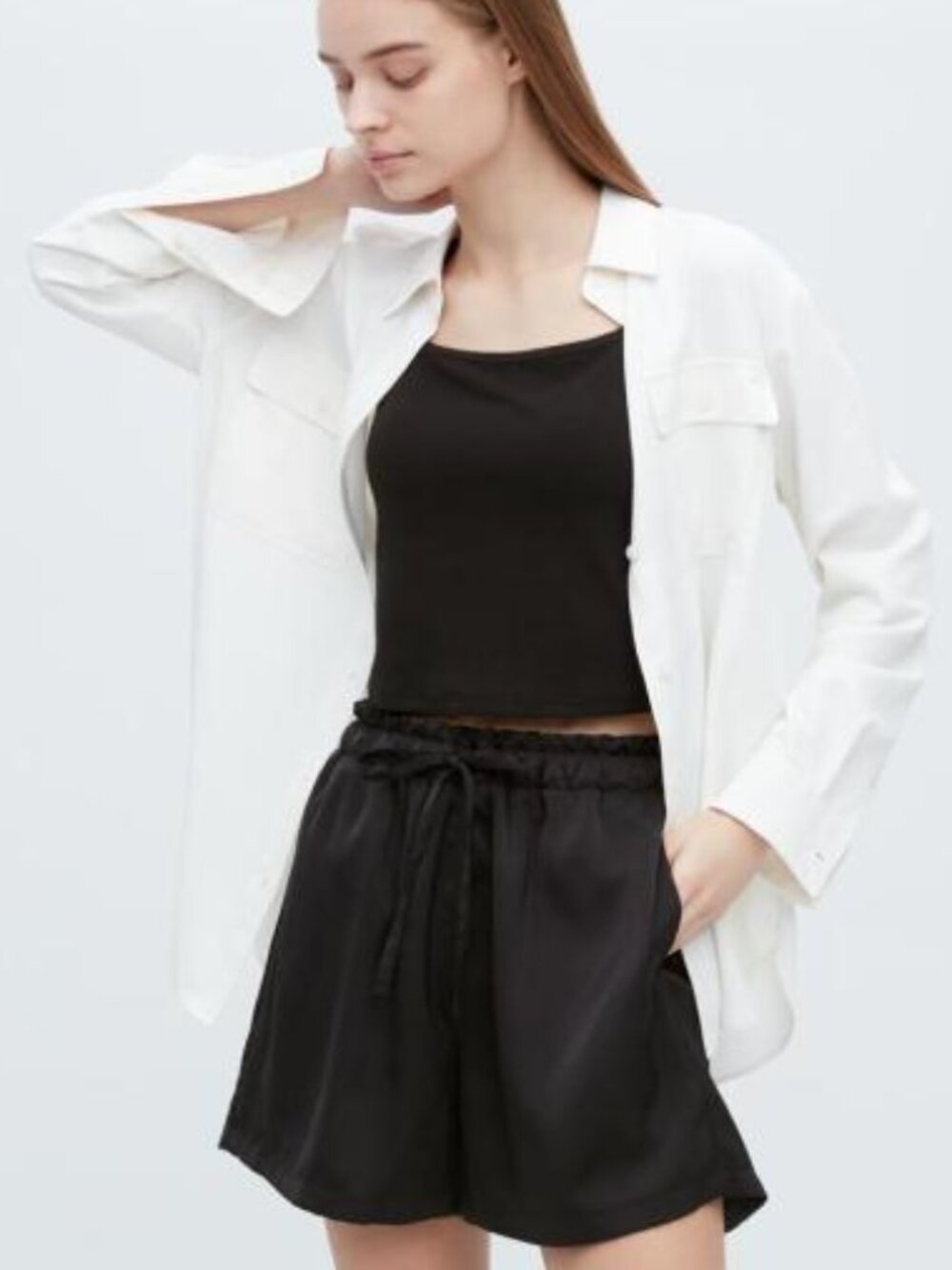 Uniqlo Black Elastic-Waist Relaxed satin effect Shorts